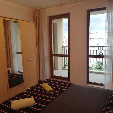 Apartamento Four Seasons + Varna Exterior foto